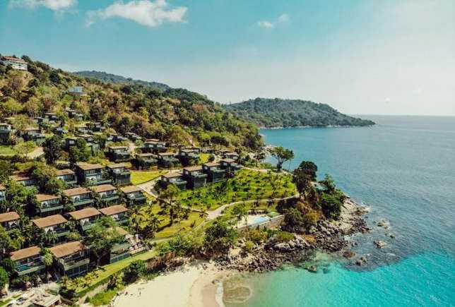 Brasileiros criticam Javier Milei após postagem que retrata Brasil como ‘favela’ em ilustração comparativa