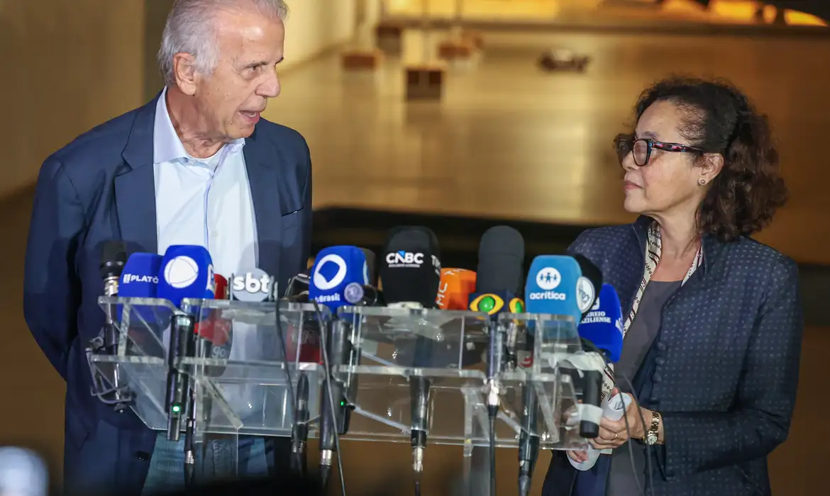 Turistas brasileiros deixam a Venezuela após ofensiva dos EUA