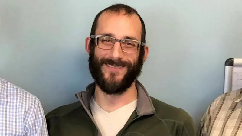 Agentes federais matam enfermeiro Alex Pretti em protesto contra o ICE em Minneapolis