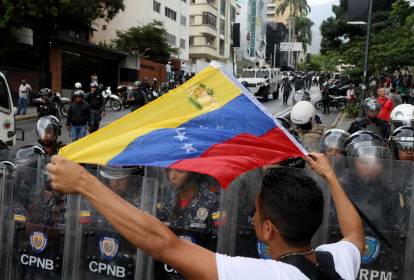 Venezuela detém maior reserva de petróleo do mundo sob vigilância de Trump e Maduro