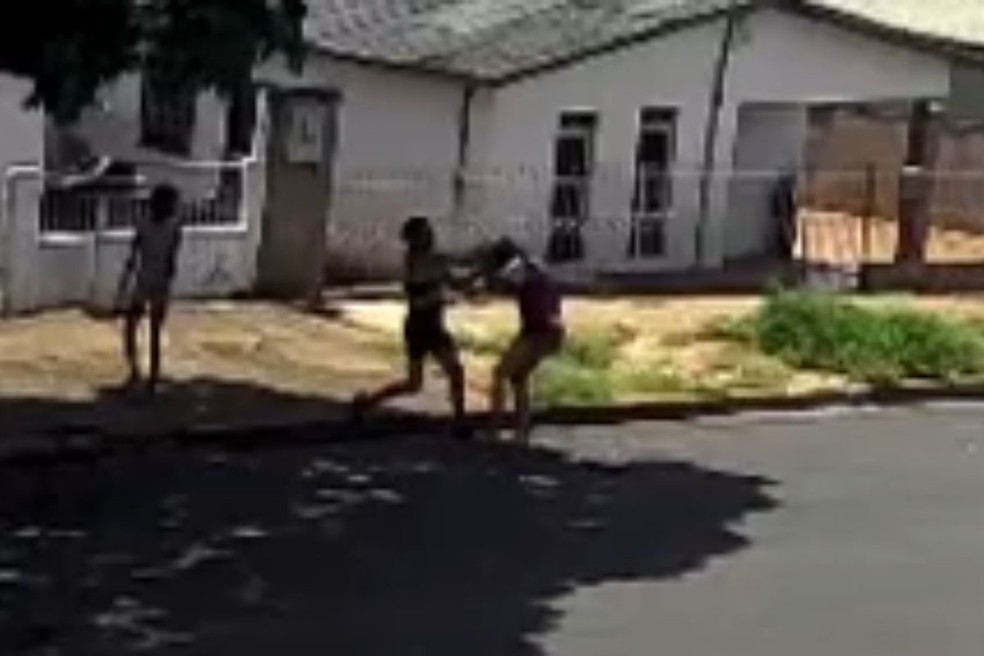 Justiça torna ré influenciadora acusada de agredir a própria mãe no Rio de Janeiro