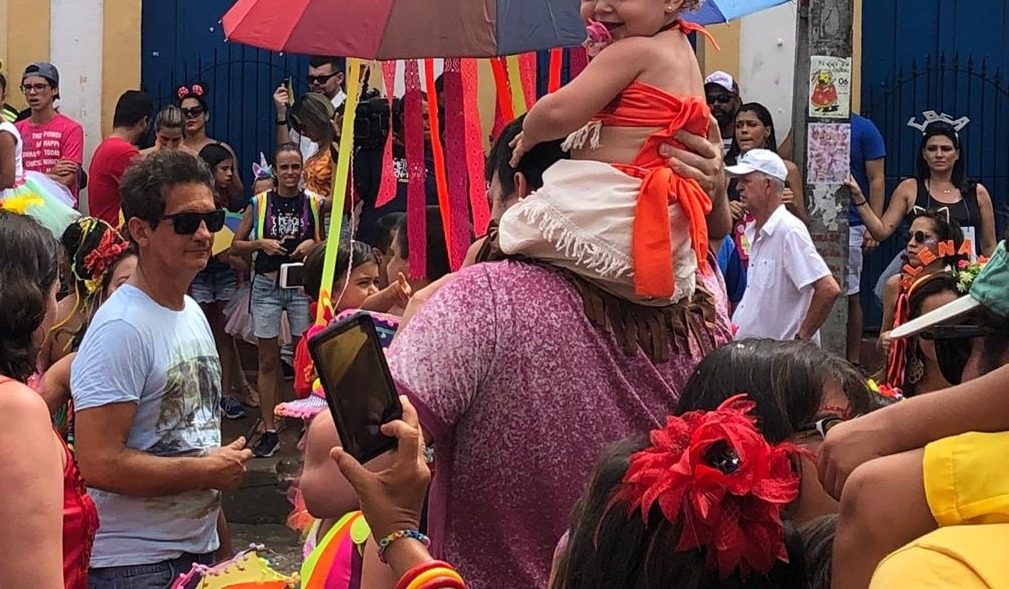 Câmara de BH e blocos de rua divergem sobre projeto que restringe crianças no Carnaval