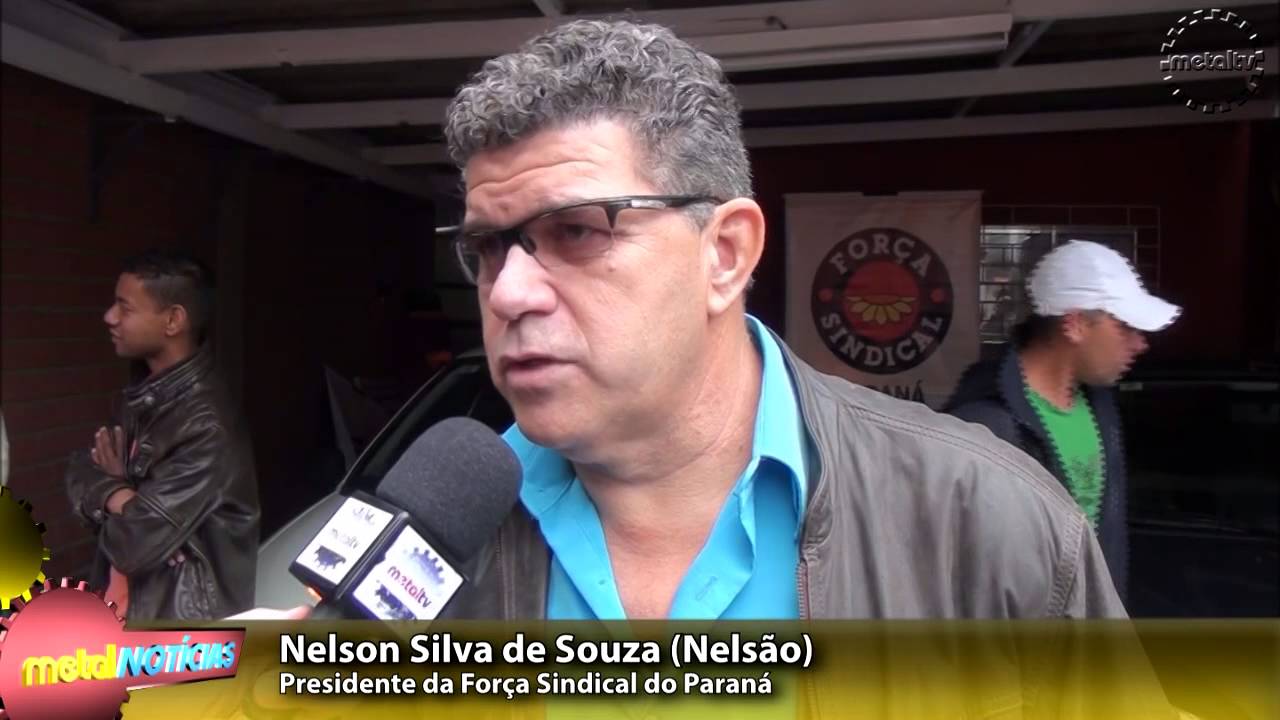 Confronto entre policiais e metalúrgicos em frente à Brose gera denúncias de truculência em São José dos Pinhais