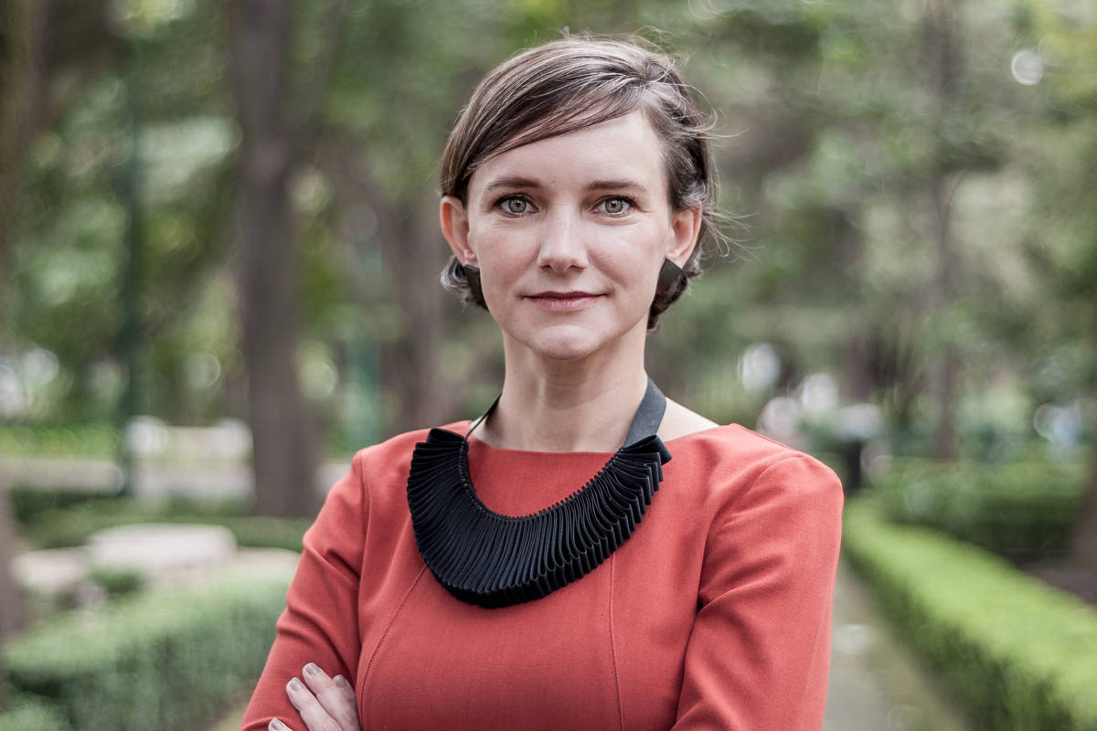 Ações de Trump contra o Brasil têm objetivo de apoiar Bolsonaro, afirma ex-subsecretária de Defesa dos EUA