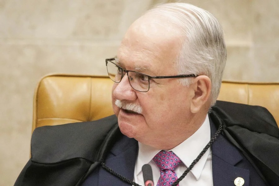 Fachin critica interferências externas e defende independência do Judiciário brasileiro