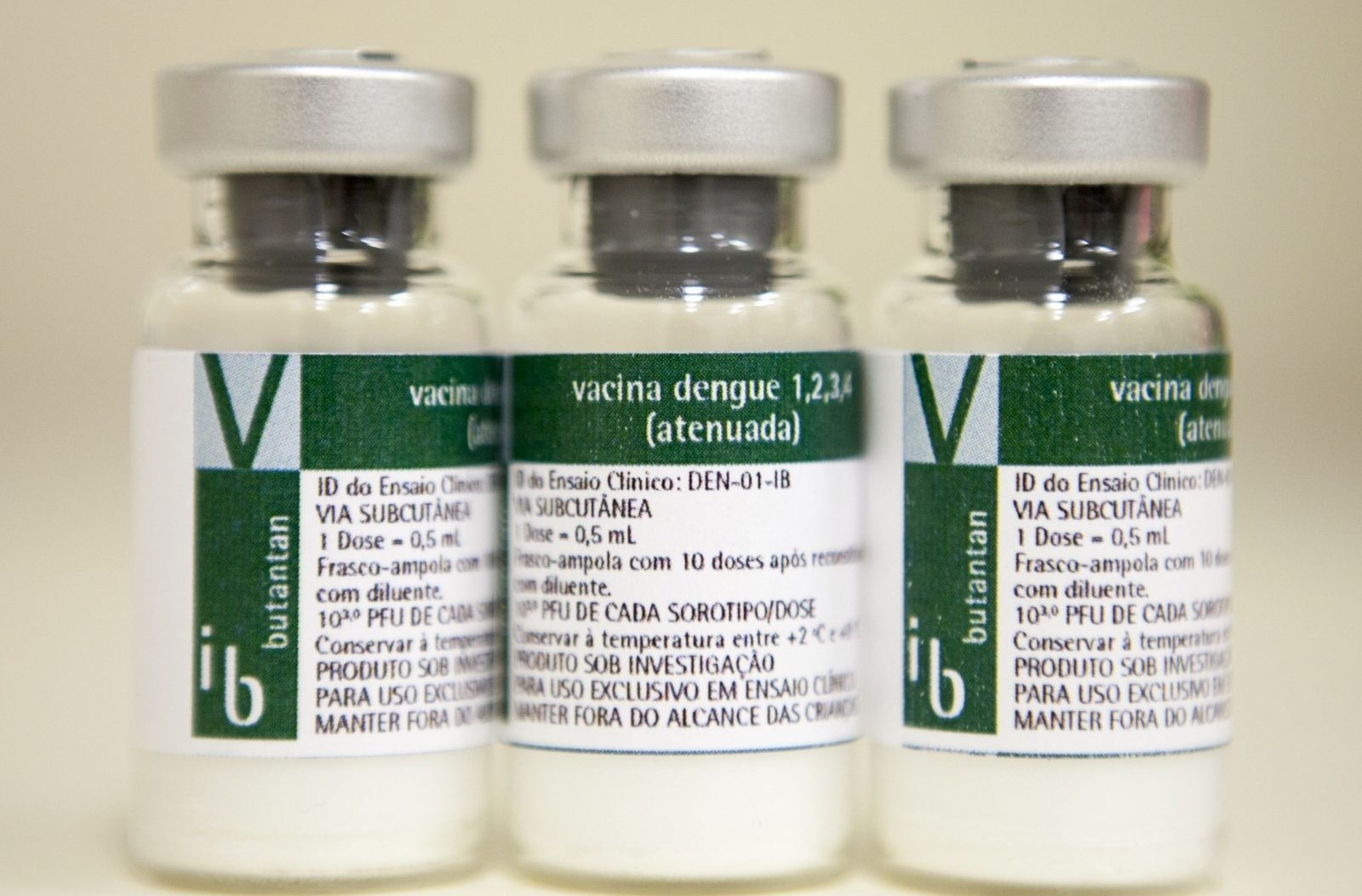Ministério da Saúde suspende temporariamente aplicação da vacina contra dengue do Instituto Butantan após relatos de reações graves